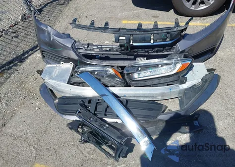 2022 Honda Insight Touring из США, поврежденный, VIN 19XZE4F93NE014222